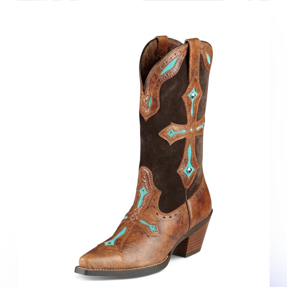 New Ariat’s “Heavenly” CowGirl Boots size 7.5 NWT